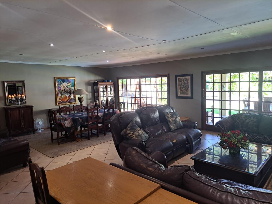 3 Bedroom Property for Sale in Labram Northern Cape